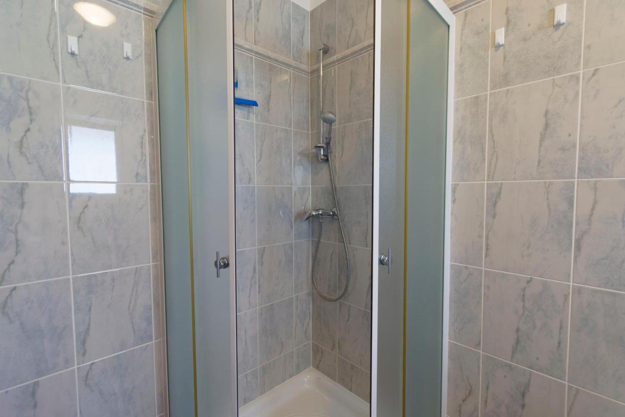 Apartment Patrik By Rent Istria Umag Exterior foto